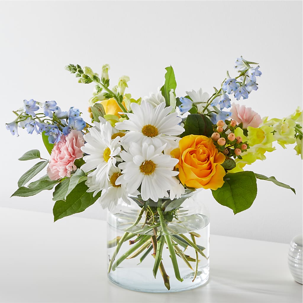 Sun Salutation Bouquet – PETALS & HEARTS FLOWER SHOP, Monterey Park CA