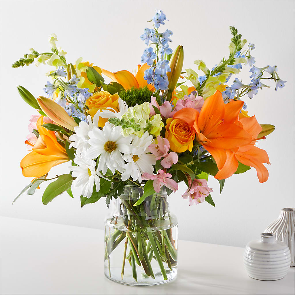 Sun Salutation Bouquet – PETALS & HEARTS FLOWER SHOP, Monterey Park CA