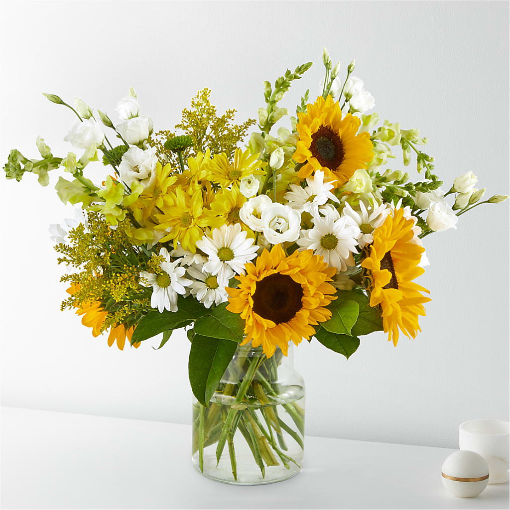 Hello Sunshine Bouquet – PETALS & HEARTS FLOWER SHOP, Monterey Park CA