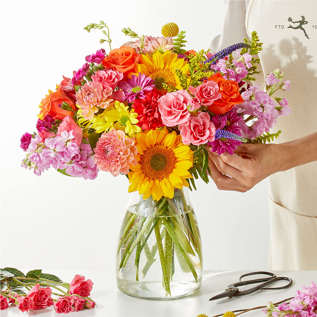 Cue the Confetti - A Florist Original – PETALS & HEARTS FLOWER SHOP, Monterey Park CA