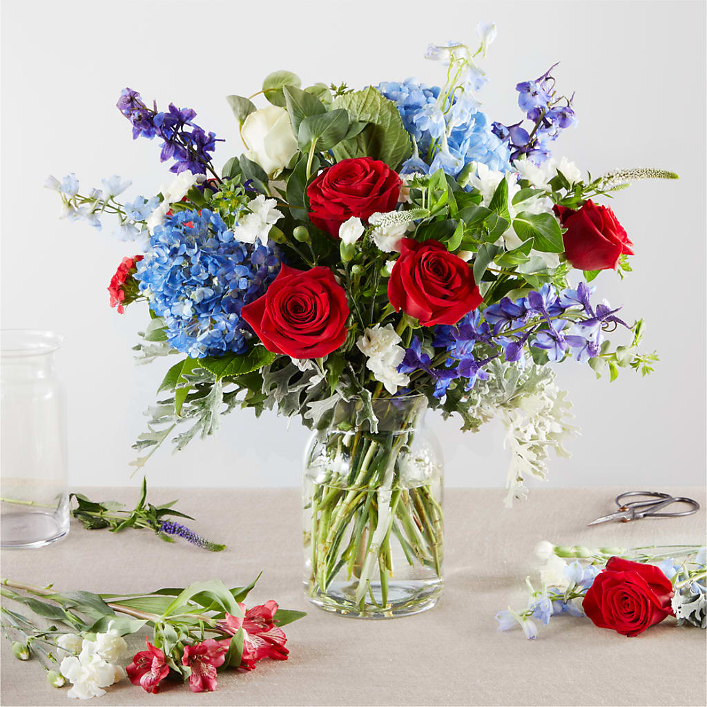Star Spangled - A Florist Original – PETALS & HEARTS FLOWER SHOP, Monterey Park CA