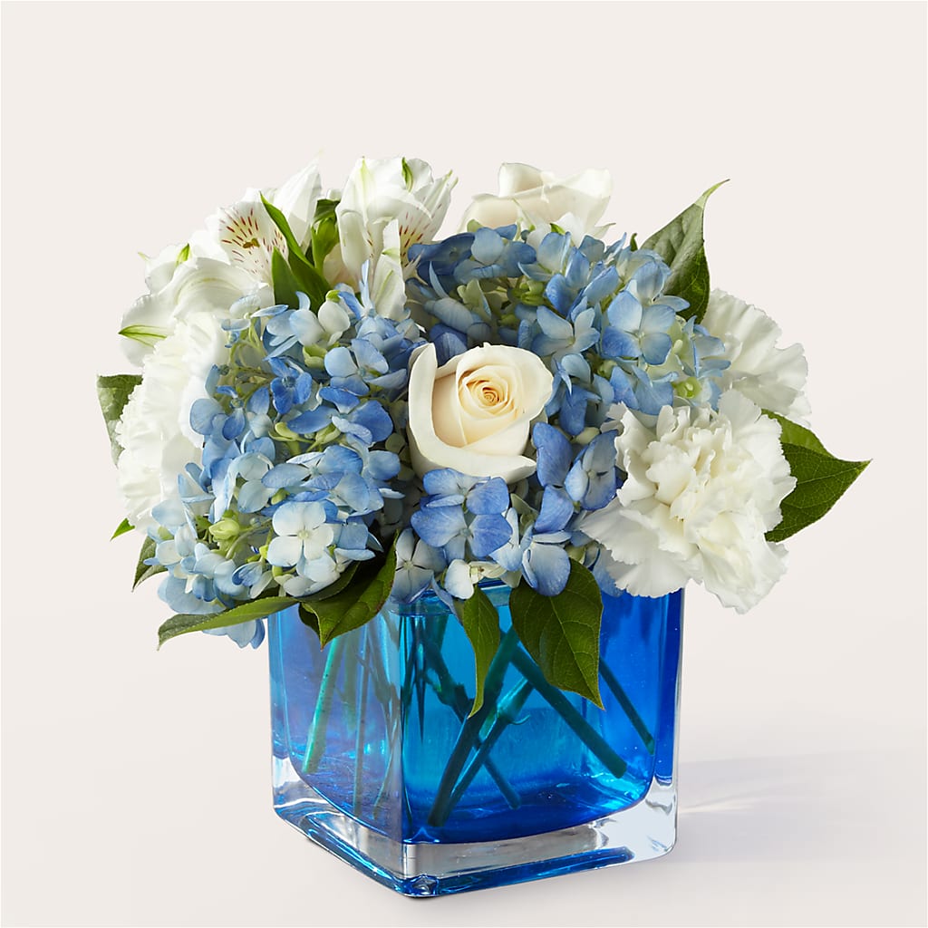 Soothing Waters Bouquet – PETALS & HEARTS FLOWER SHOP, Monterey Park CA