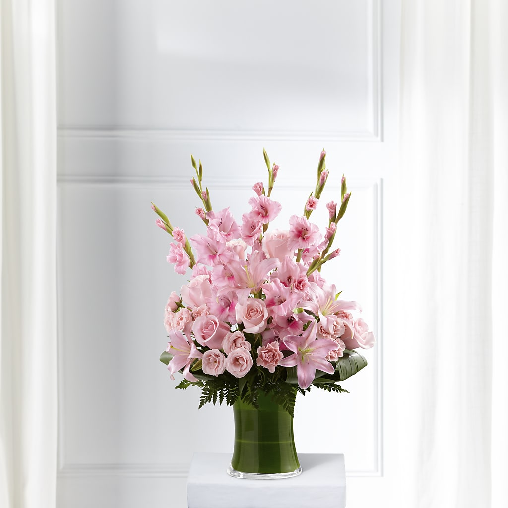 Lovely Tribute Bouquet – PETALS & HEARTS FLOWER SHOP, Monterey Park CA