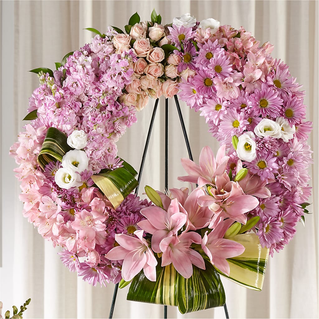 Gift of Warmth Wreath – PETALS & HEARTS FLOWER SHOP, Monterey Park CA