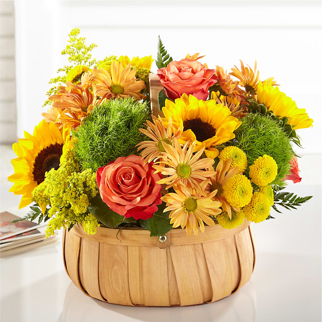 Harvest Sunflower Basket – PETALS & HEARTS FLOWER SHOP, Monterey Park CA