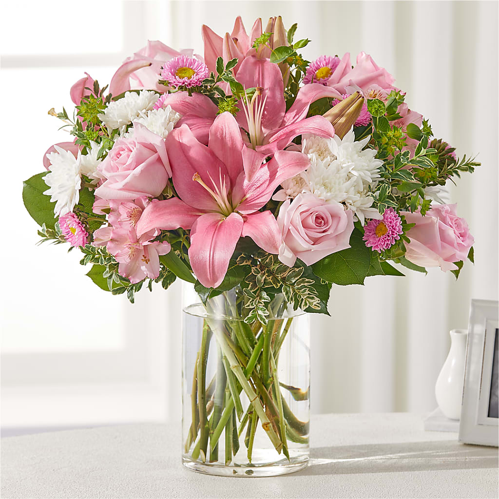 Healing Hug Bouquet – PETALS & HEARTS FLOWER SHOP, Monterey Park CA