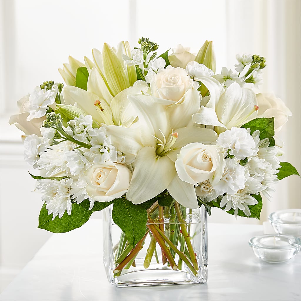 Gentle Breeze Bouquet – PETALS & HEARTS FLOWER SHOP, Monterey Park CA