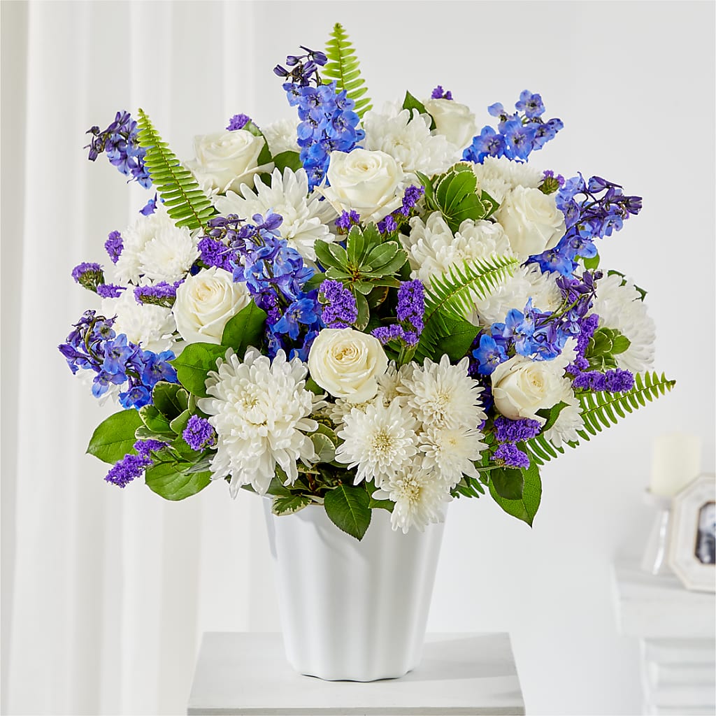 Hold Dear Tabletop Basket – PETALS & HEARTS FLOWER SHOP, Monterey Park CA