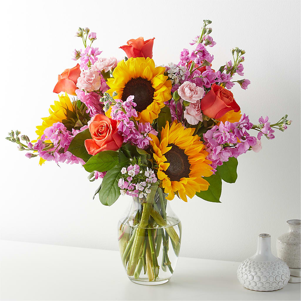 Yellow Brick Road Bouquet – PETALS & HEARTS FLOWER SHOP, Monterey Park CA