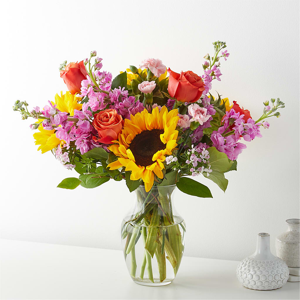 Yellow Brick Road Bouquet – PETALS & HEARTS FLOWER SHOP, Monterey Park CA