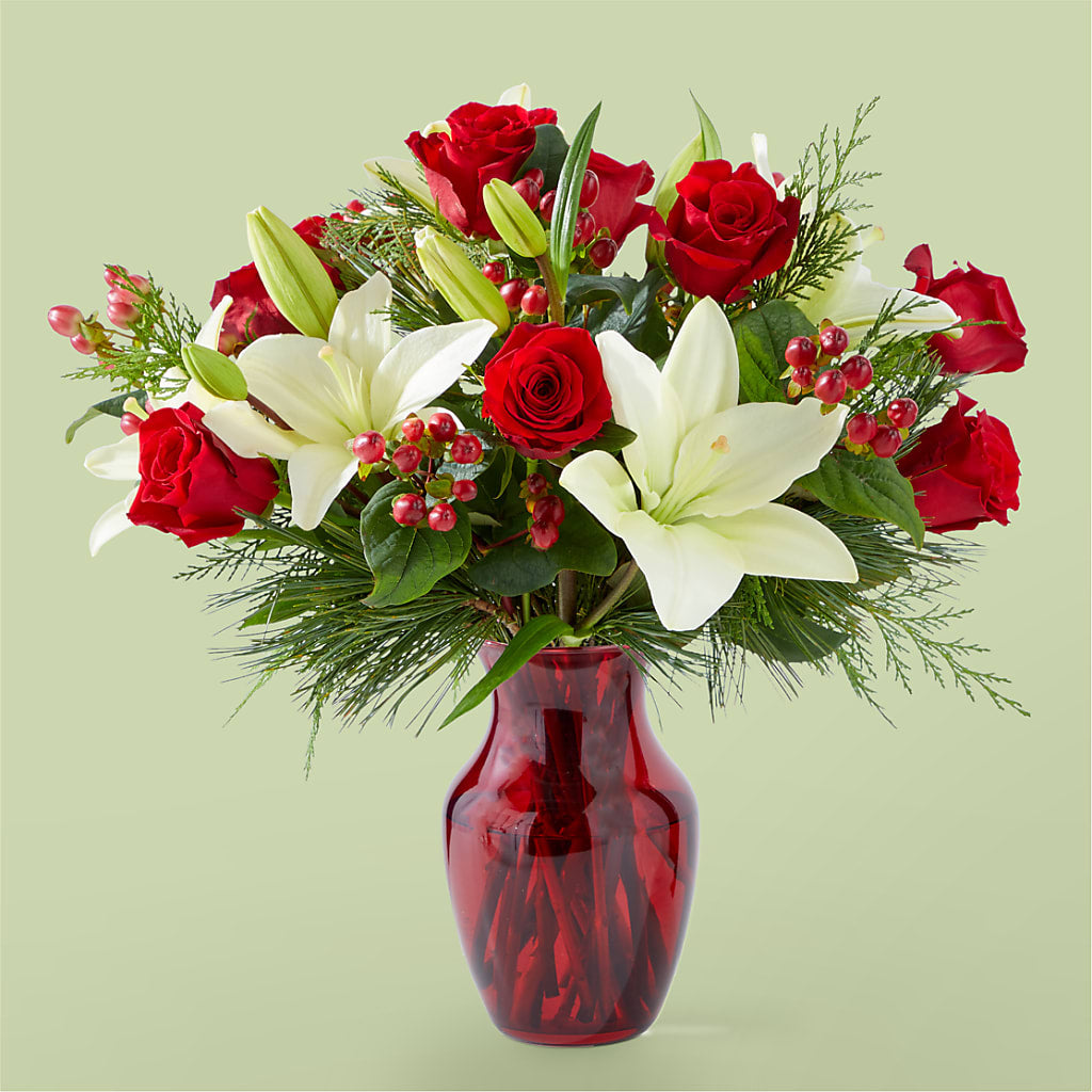 Evergreen Delight Bouquet – PETALS & HEARTS FLOWER SHOP, Monterey Park CA