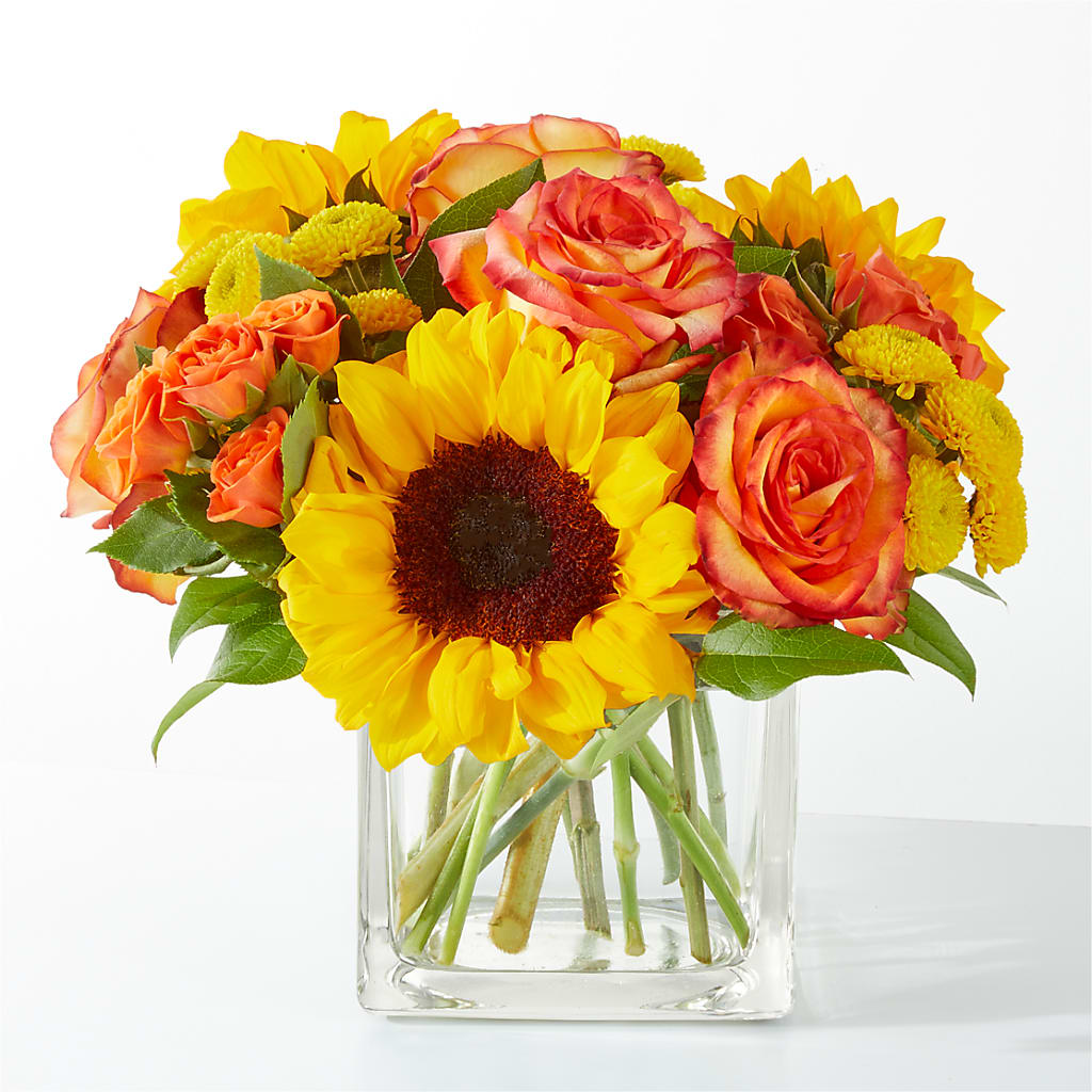 Picnic in the Park Bouquet – PETALS & HEARTS FLOWER SHOP, Monterey Park CA