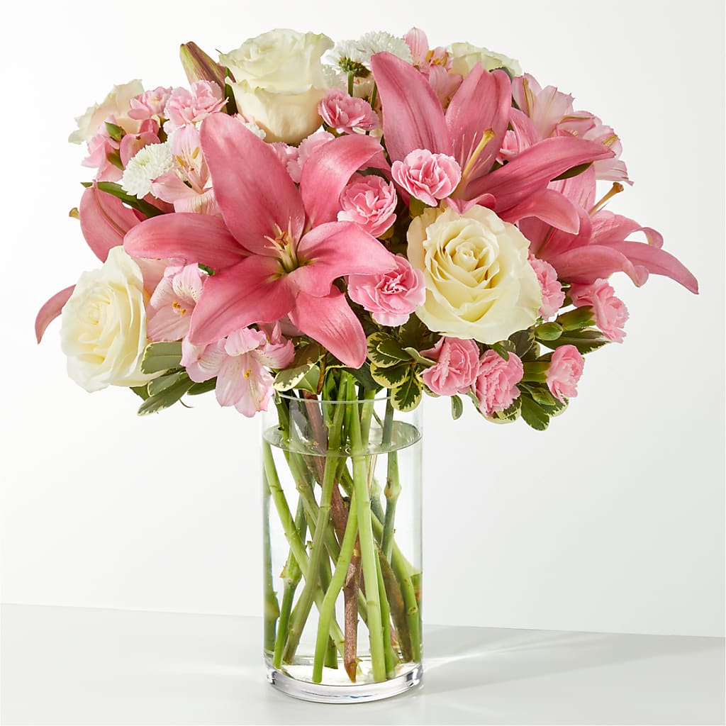Piece of Cake Bouquet – PETALS & HEARTS FLOWER SHOP, Monterey Park CA