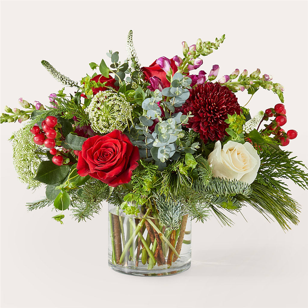 Cranberry Fizz Bouquet – PETALS & HEARTS FLOWER SHOP, Monterey Park CA