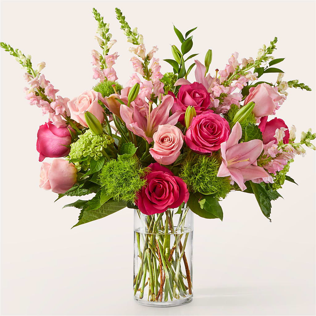 Fit for a Queen Luxury Bouquet – PETALS & HEARTS FLOWER SHOP, Monterey Park CA