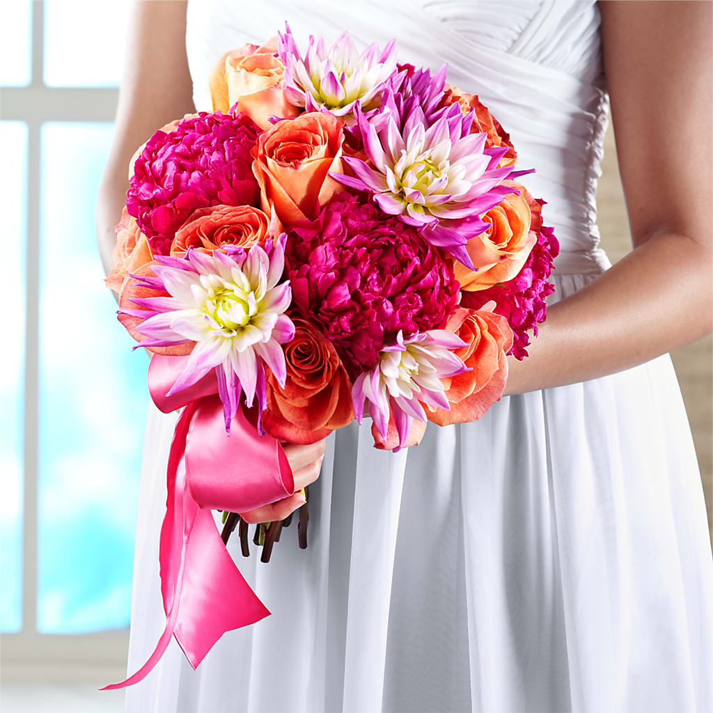 New Love Bouquet – PETALS & HEARTS FLOWER SHOP, Monterey Park CA