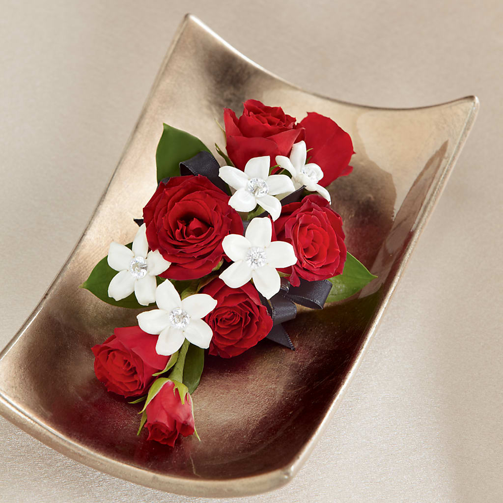 Poetry Corsage – PETALS & HEARTS FLOWER SHOP, Monterey Park CA