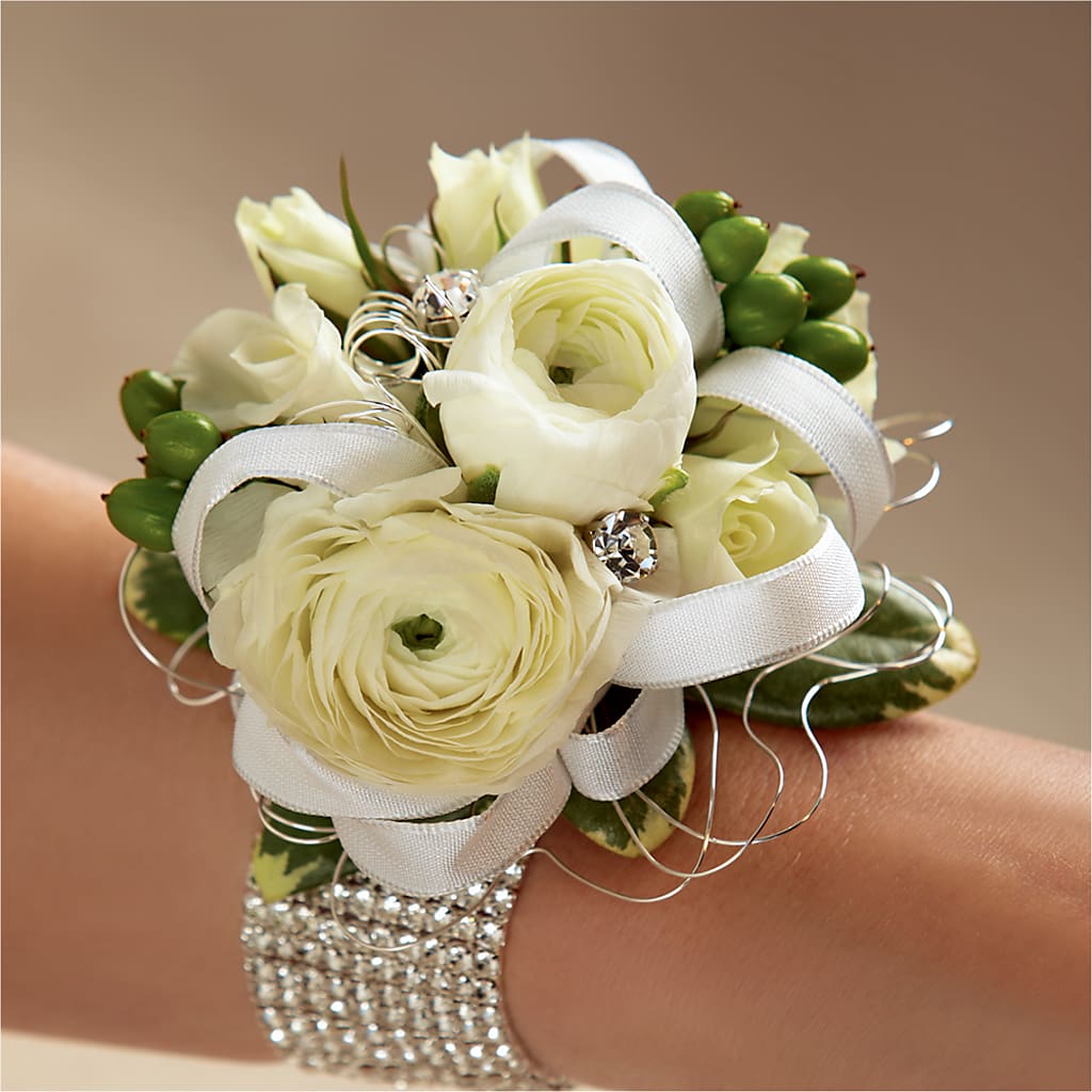 White Wedding Corsage – PETALS & HEARTS FLOWER SHOP, Monterey Park CA