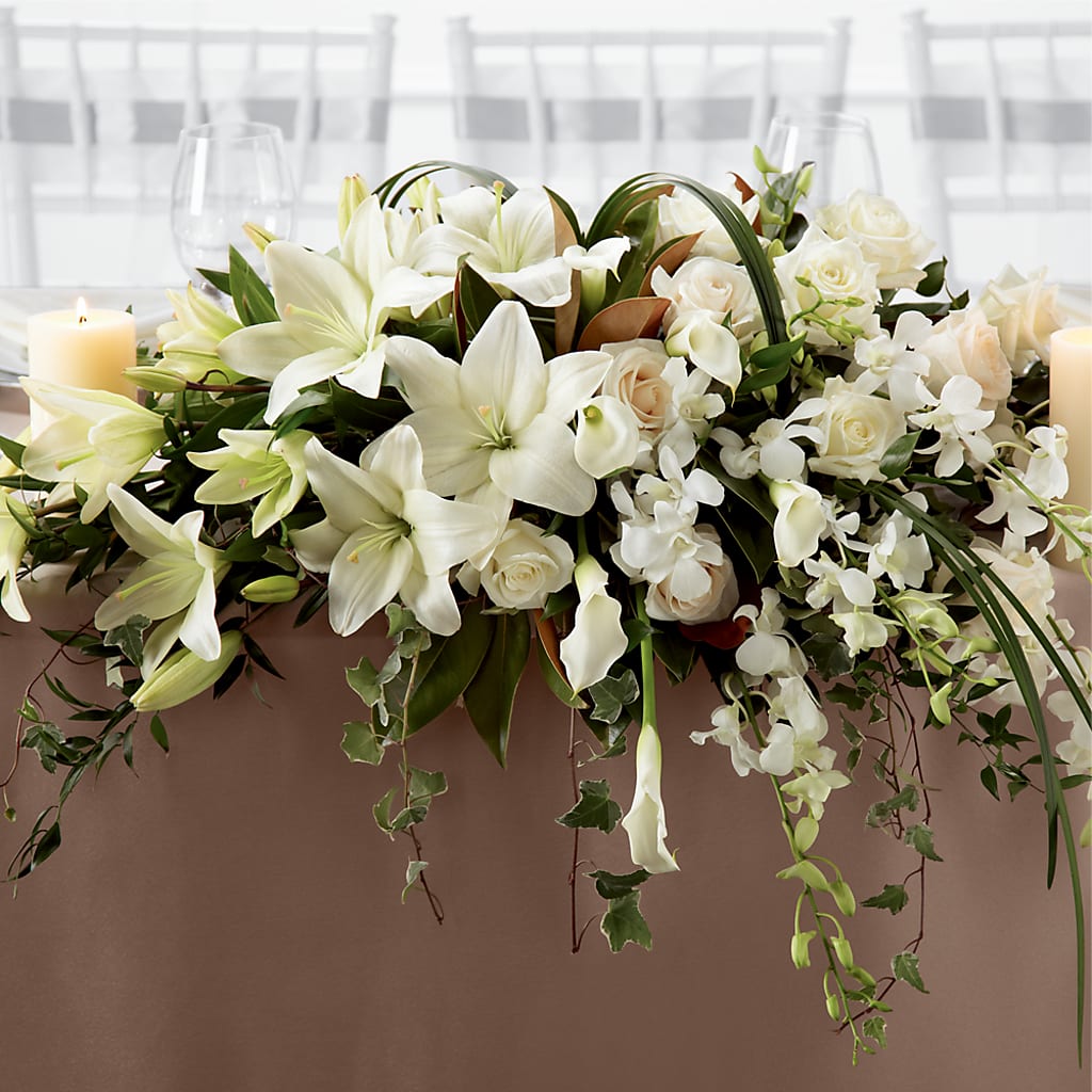 White Linen Arrangement – PETALS & HEARTS FLOWER SHOP, Monterey Park CA