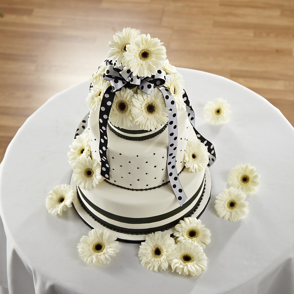 Simple Sophistication Cake Décor – PETALS & HEARTS FLOWER SHOP, Monterey Park CA