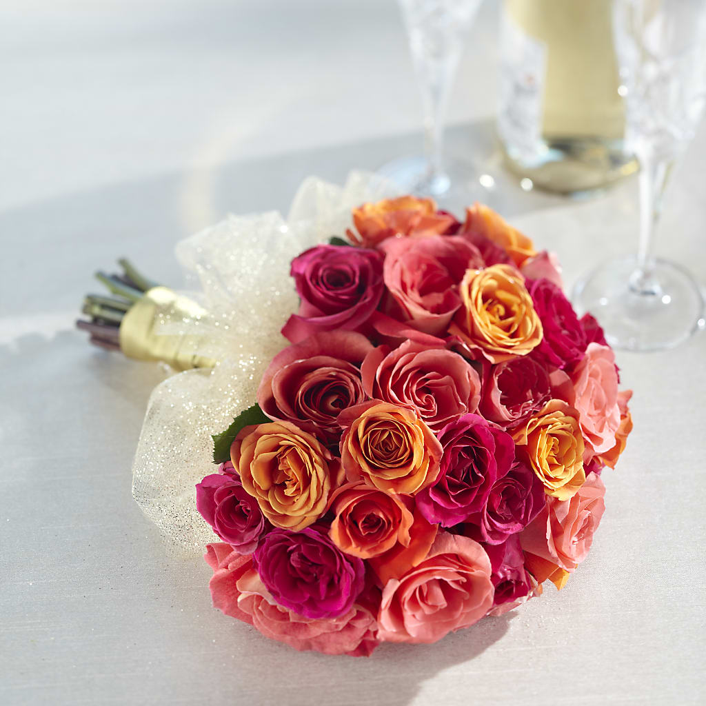 Sweet Roses Bouquet – PETALS & HEARTS FLOWER SHOP, Monterey Park CA