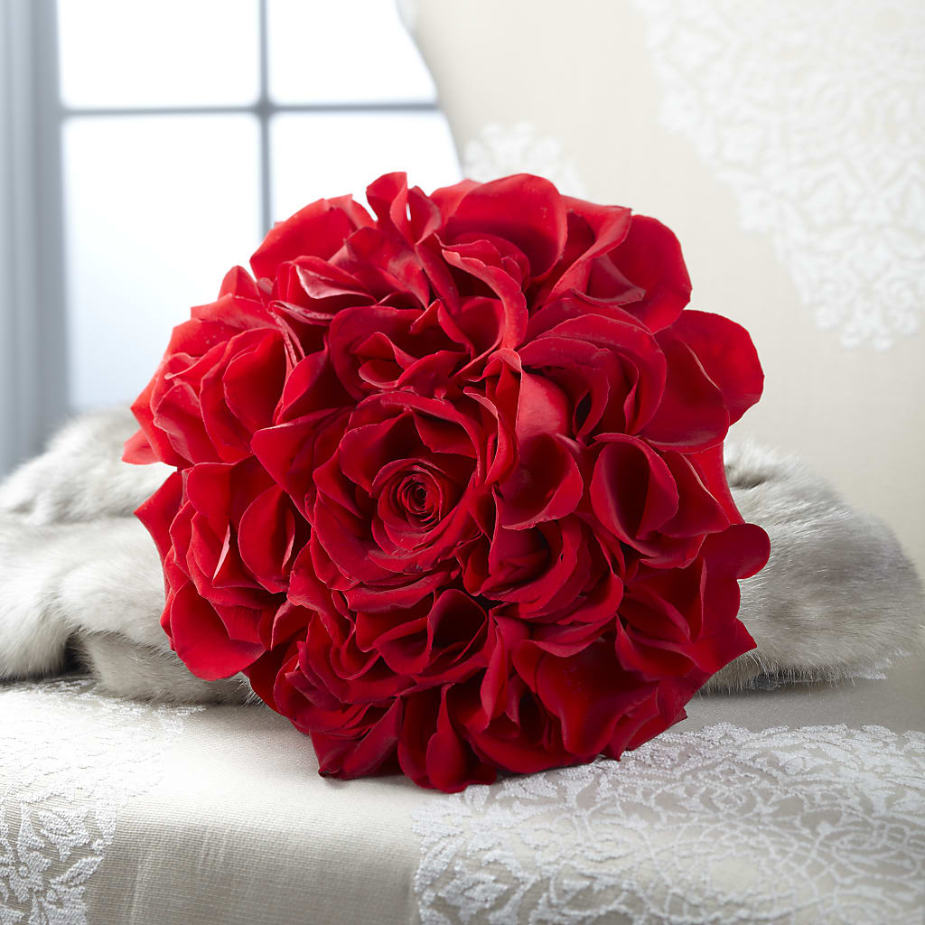 Composite Rose Bouquet – PETALS & HEARTS FLOWER SHOP, Monterey Park CA
