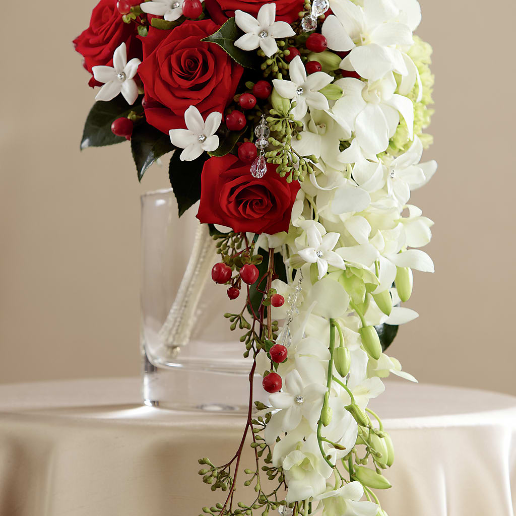 Here Comes the Bride Bouquet – PETALS & HEARTS FLOWER SHOP, Monterey Park CA