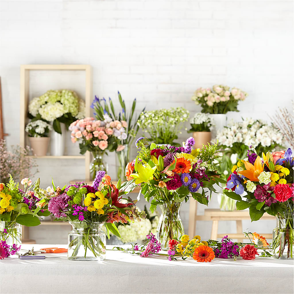 Bold & Bright – A Florist Original – PETALS & HEARTS FLOWER SHOP, Monterey Park CA