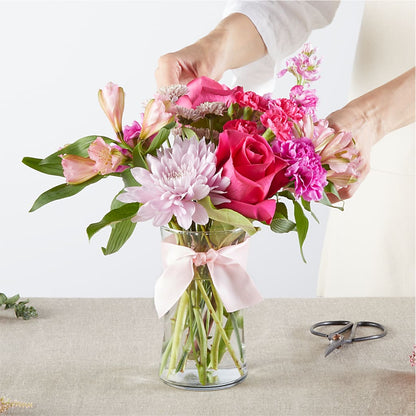 Pink Ribbon - A Florist Original – PETALS & HEARTS FLOWER SHOP, Monterey Park CA