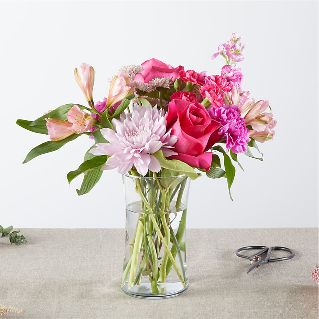 Pink Ribbon - A Florist Original – PETALS & HEARTS FLOWER SHOP, Monterey Park CA