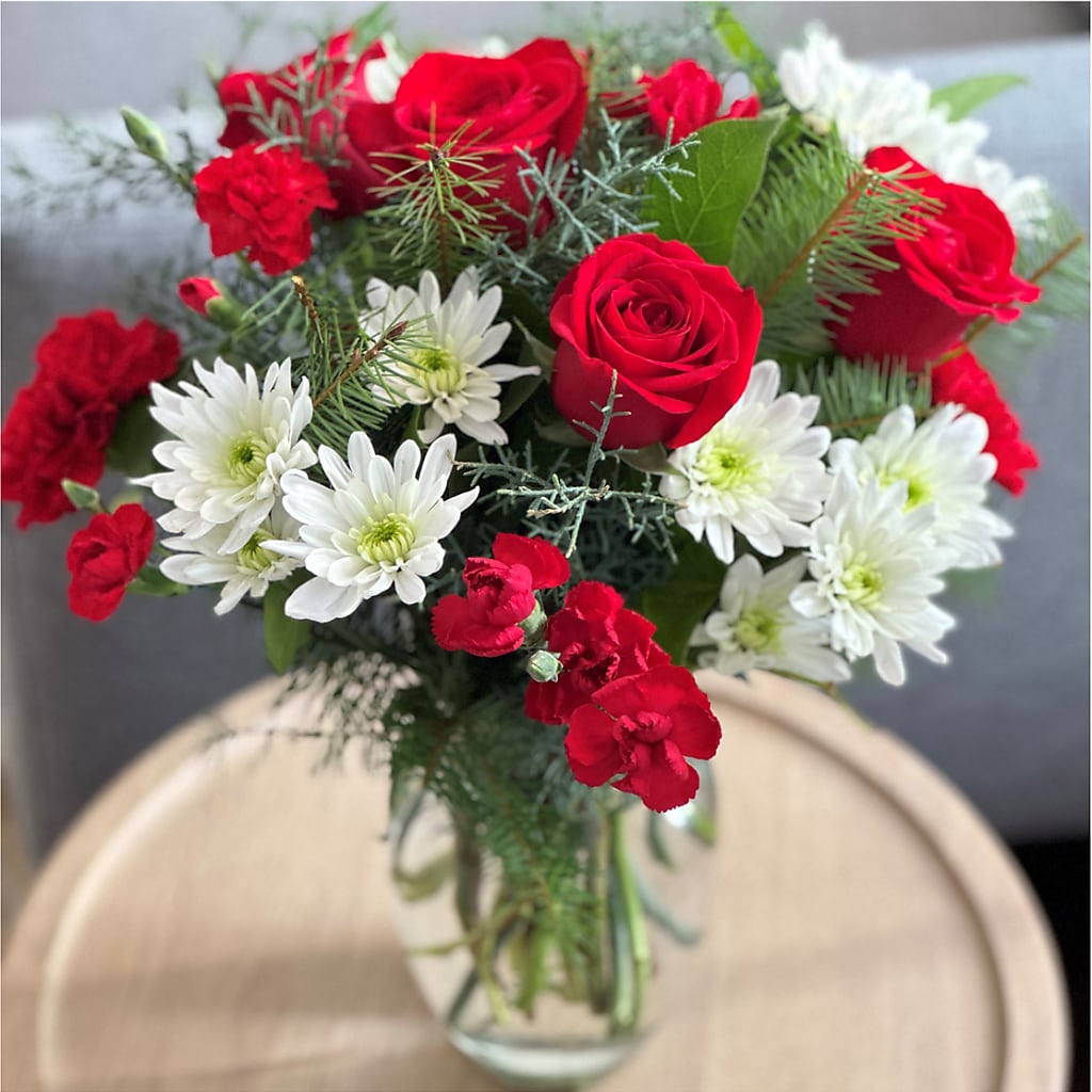 Seasonal Magic Bouquet – PETALS & HEARTS FLOWER SHOP, Monterey Park CA