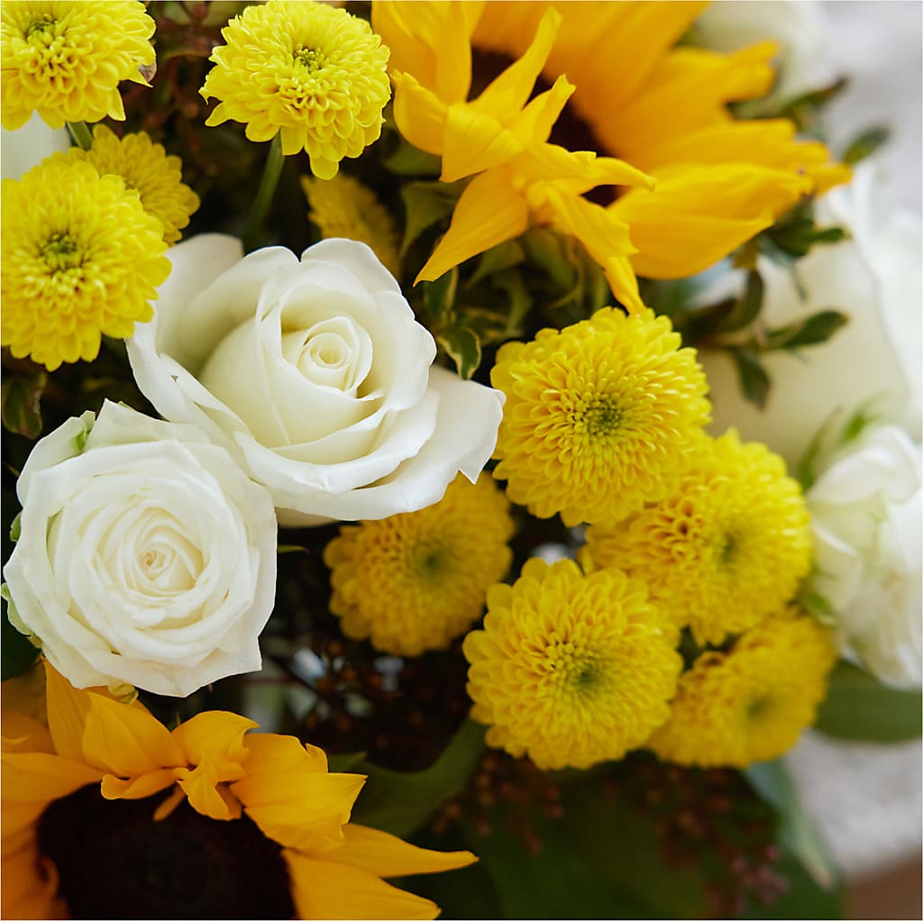 Luminous Morning Bouquet – PETALS & HEARTS FLOWER SHOP, Monterey Park CA
