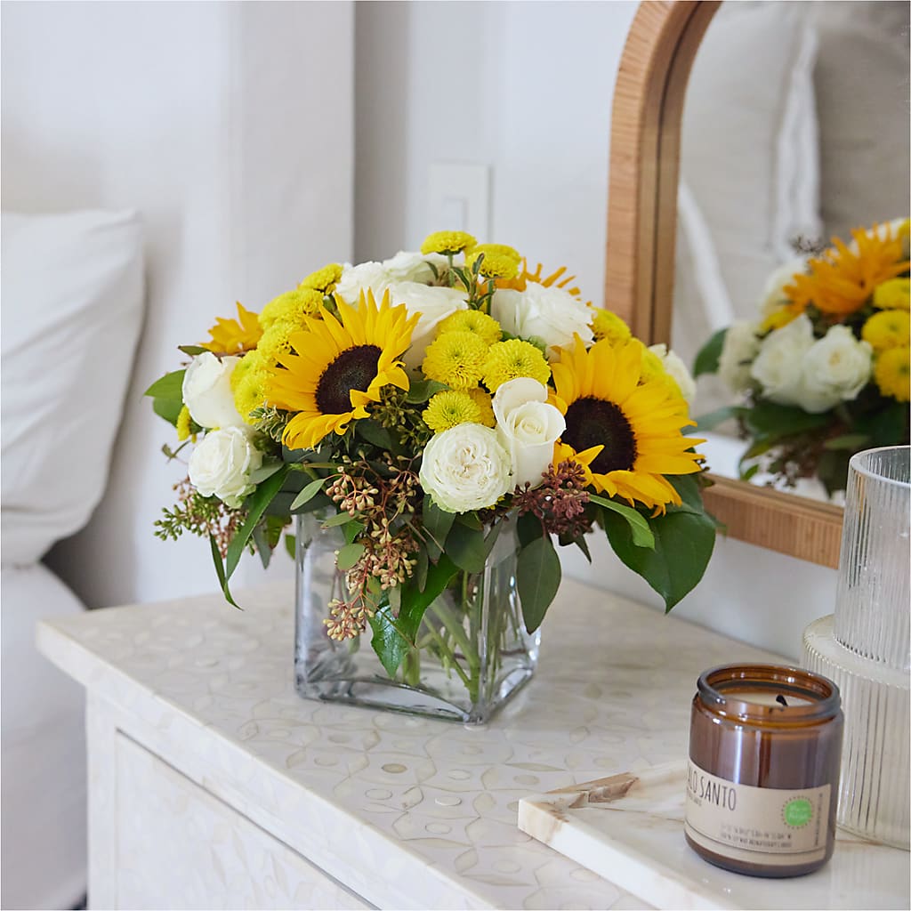 Luminous Morning Bouquet – PETALS & HEARTS FLOWER SHOP, Monterey Park CA