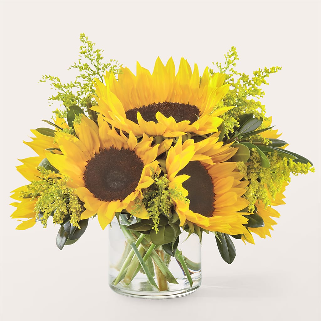 Beaming Sunflower Bouquet – PETALS & HEARTS FLOWER SHOP, Monterey Park CA