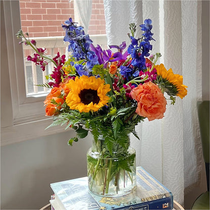 Rays of Life Bouquet – PETALS & HEARTS FLOWER SHOP, Monterey Park CA