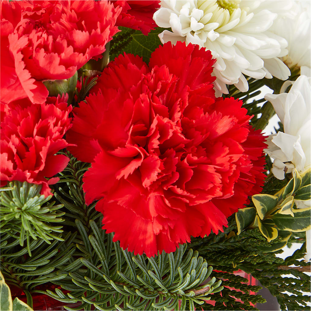 Christmas Market Bouquet – PETALS & HEARTS FLOWER SHOP, Monterey Park CA