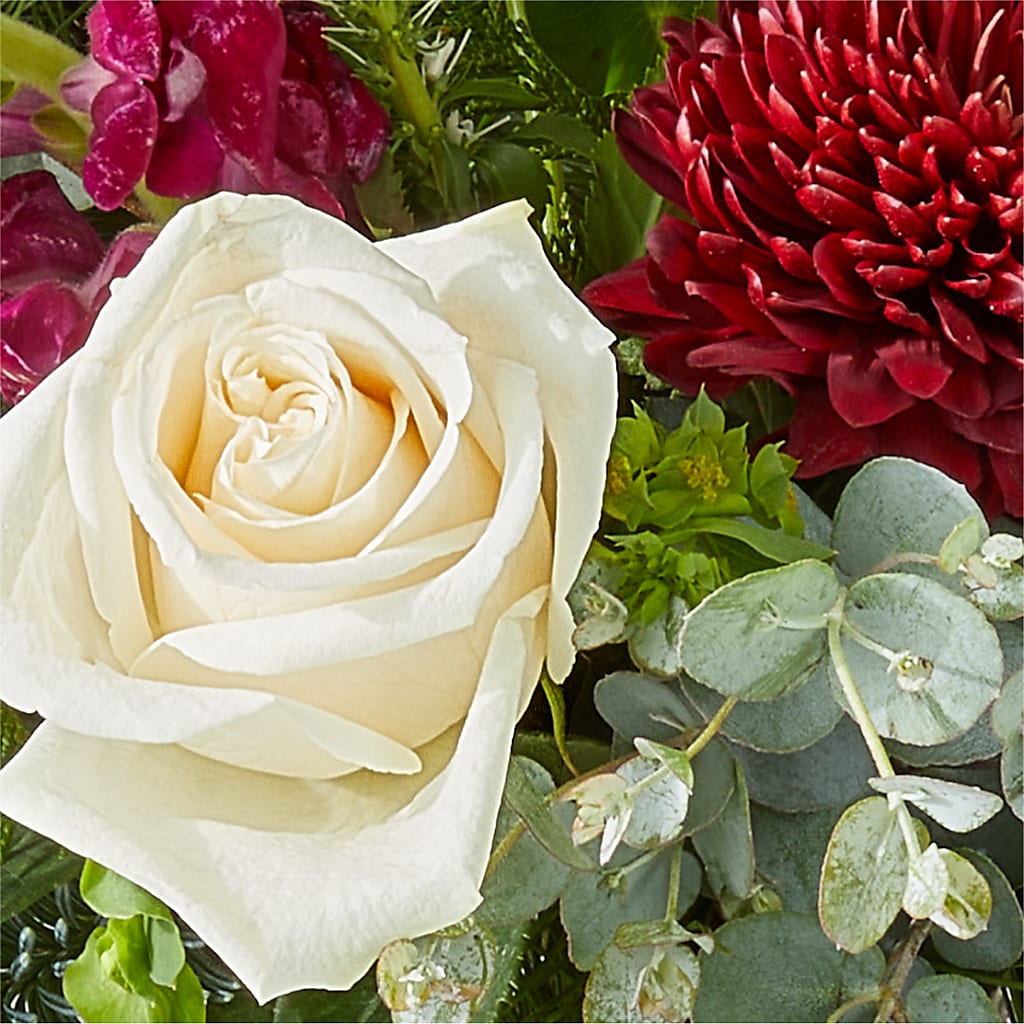 Cranberry Fizz Bouquet – PETALS & HEARTS FLOWER SHOP, Monterey Park CA