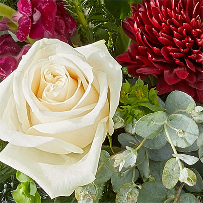 Cranberry Fizz Bouquet – PETALS & HEARTS FLOWER SHOP, Monterey Park CA