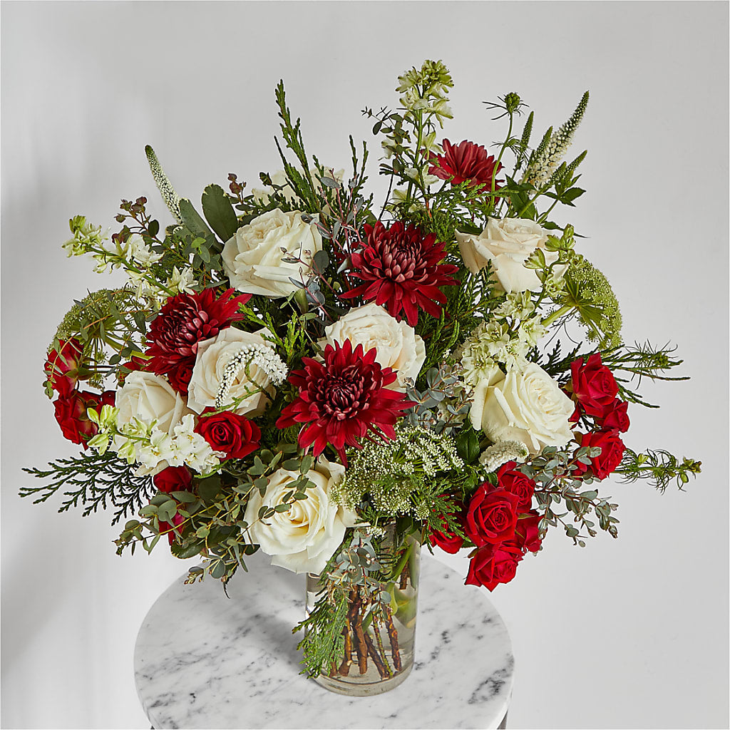 Favorite Traditions Bouquet – PETALS & HEARTS FLOWER SHOP, Monterey Park CA
