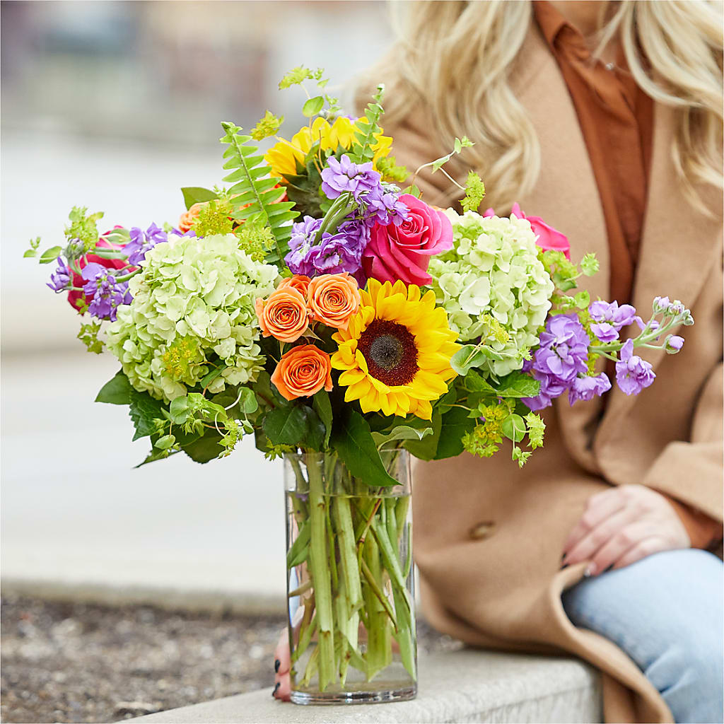 Vibrant Greetings Bouquet – PETALS & HEARTS FLOWER SHOP, Monterey Park CA