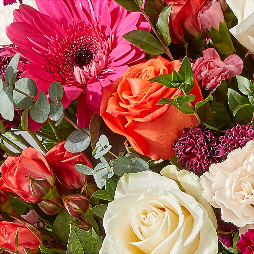 Smell the Roses Bouquet – PETALS & HEARTS FLOWER SHOP, Monterey Park CA